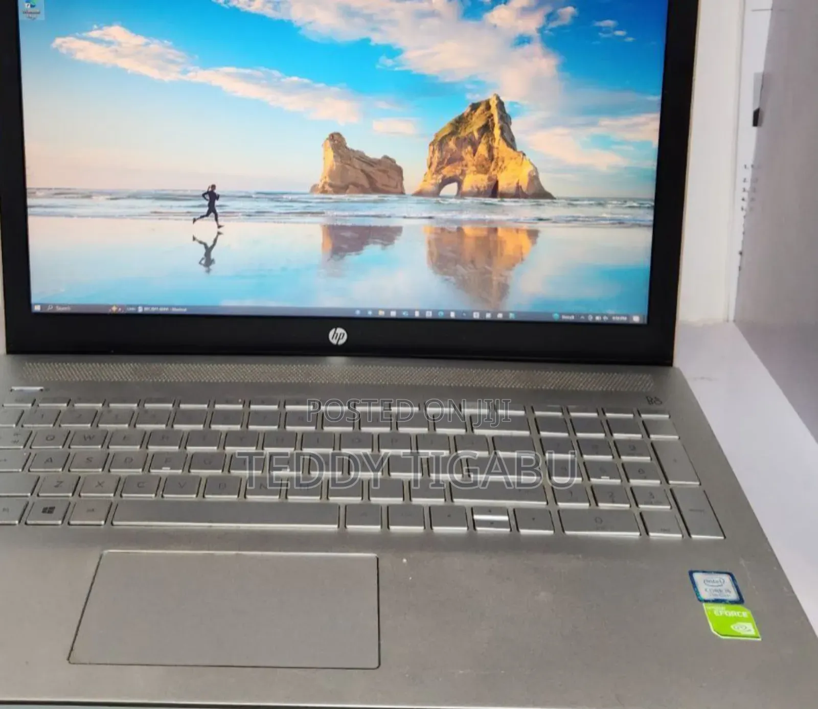 New Laptop HP Pavilion 15 8GB Intel Core I5 SSD 1T