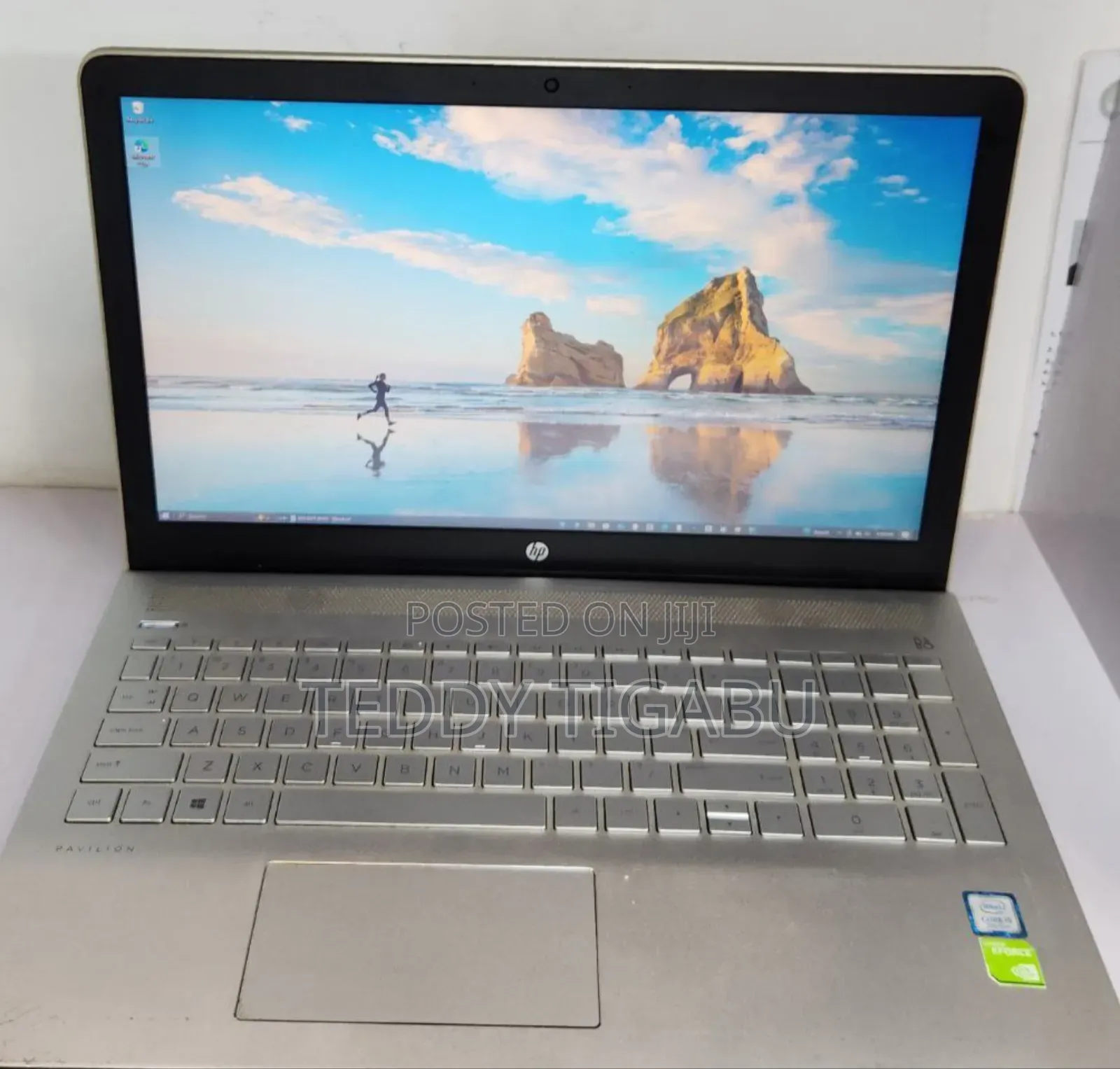 New Laptop HP Pavilion 15 8GB Intel Core I5 SSD 1T