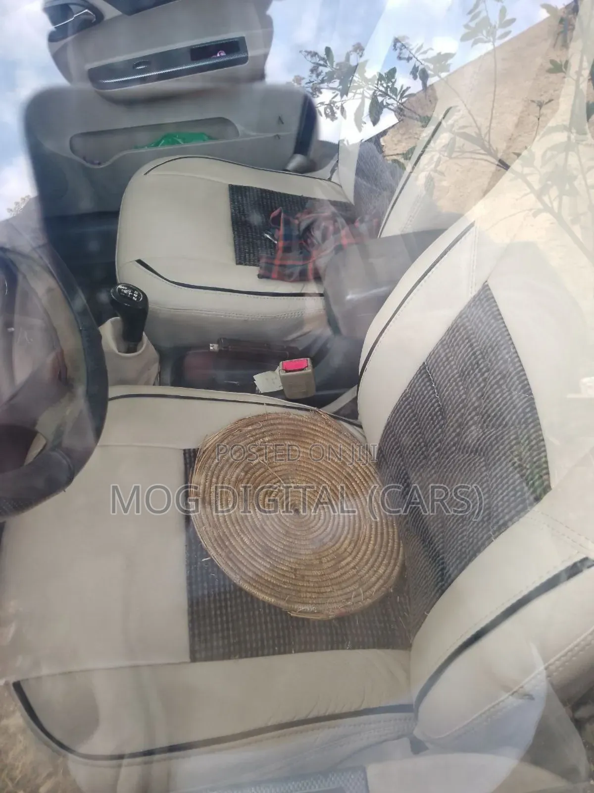 Lifan 520 2011 White