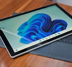 New Laptop Microsoft Surface Pro 7 8GB Intel Core I5 SSD 128GB