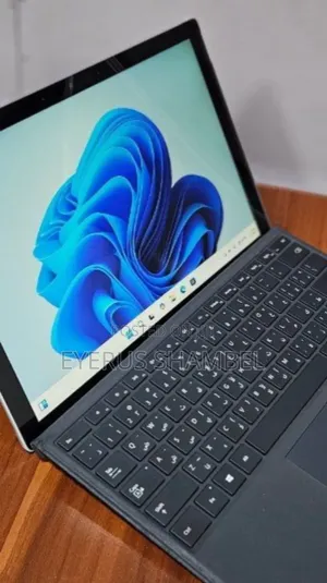 New Laptop Microsoft Surface Pro 7 8GB Intel Core I5 SSD 128GB