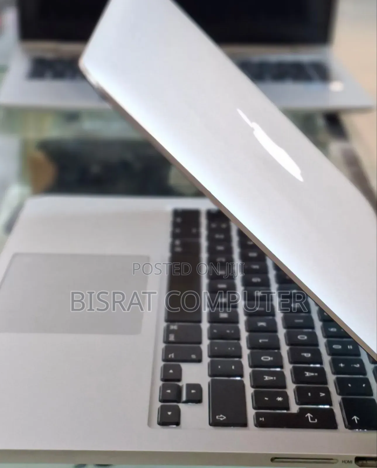 New Laptop Apple MacBook Pro 2014 8GB Intel Core I7 SSD 256GB