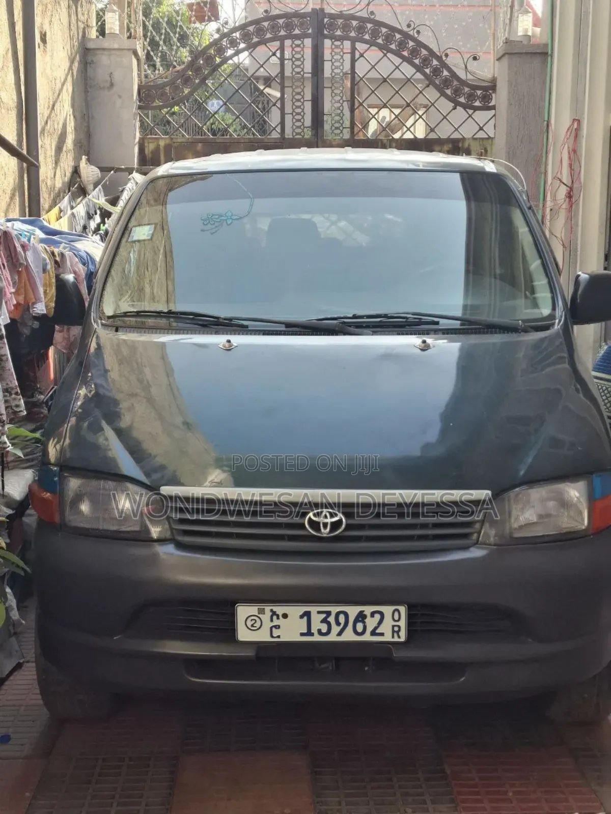 Toyota HiAce 2006