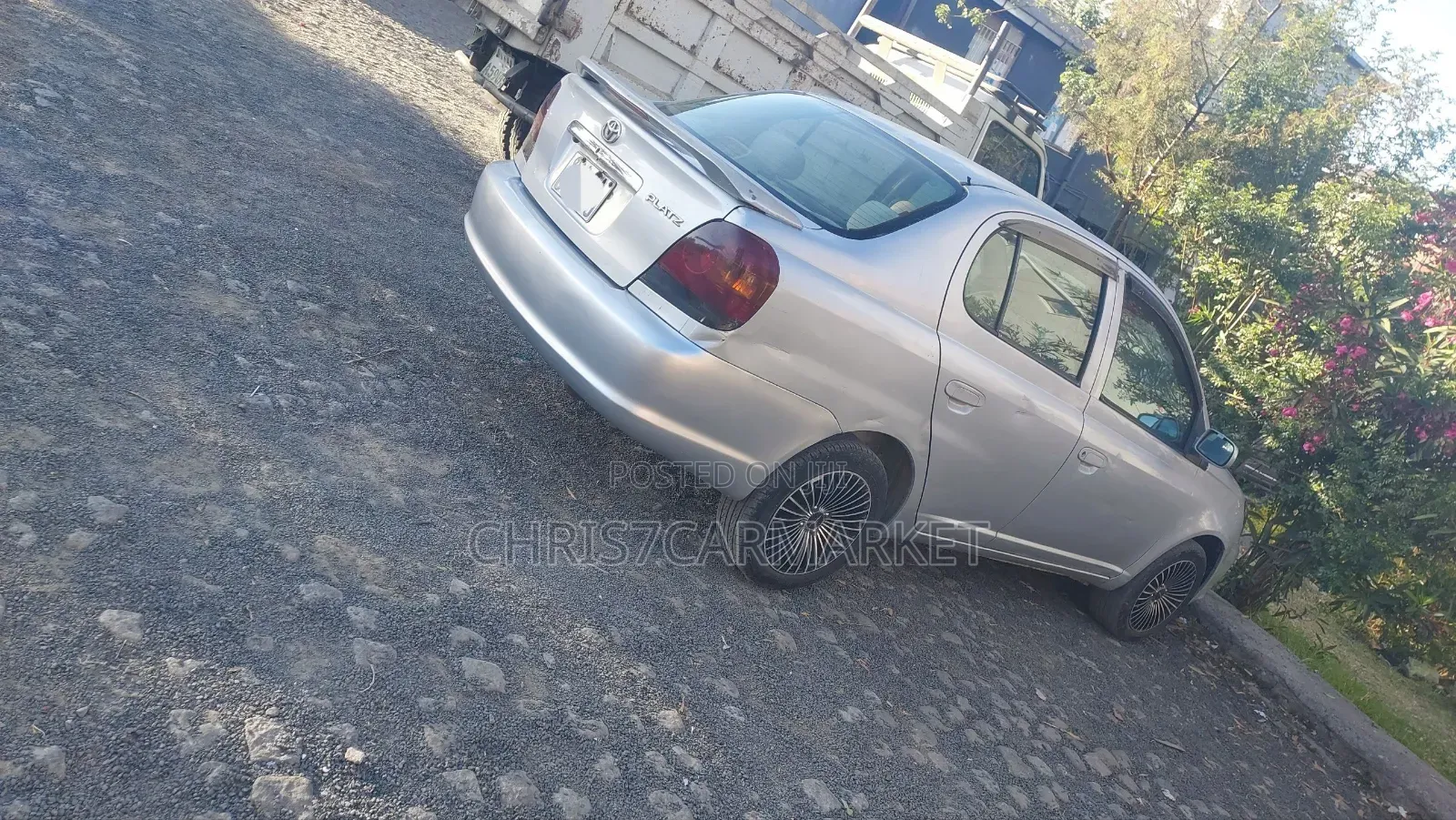 Toyota Platz 1.0 FWD 2003 Silver