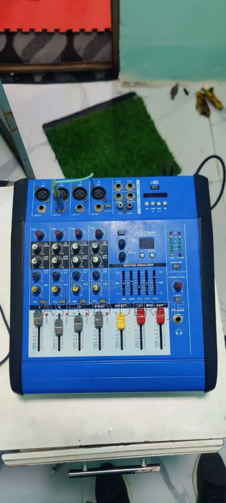 Speakers ስፒከር