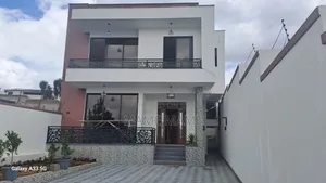 6bdrm House in Addis Abeba, Bole for sale