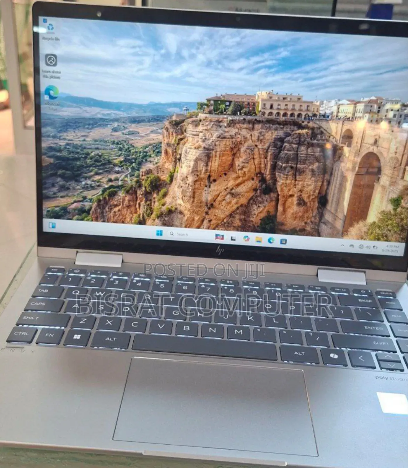 New Laptop HP Envy X360 8GB Intel Core I5 SSD 512GB