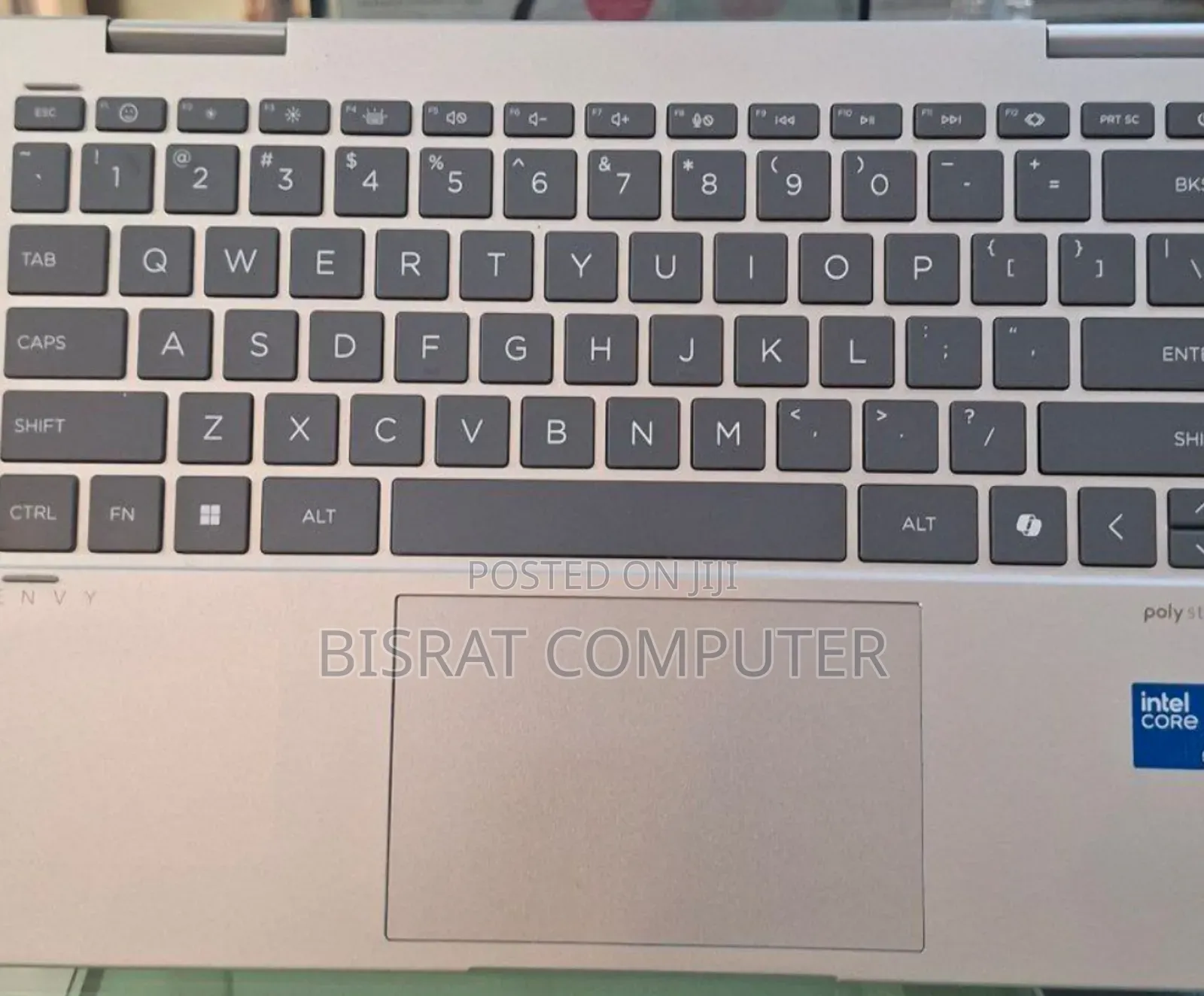 New Laptop HP Envy X360 8GB Intel Core I5 SSD 512GB