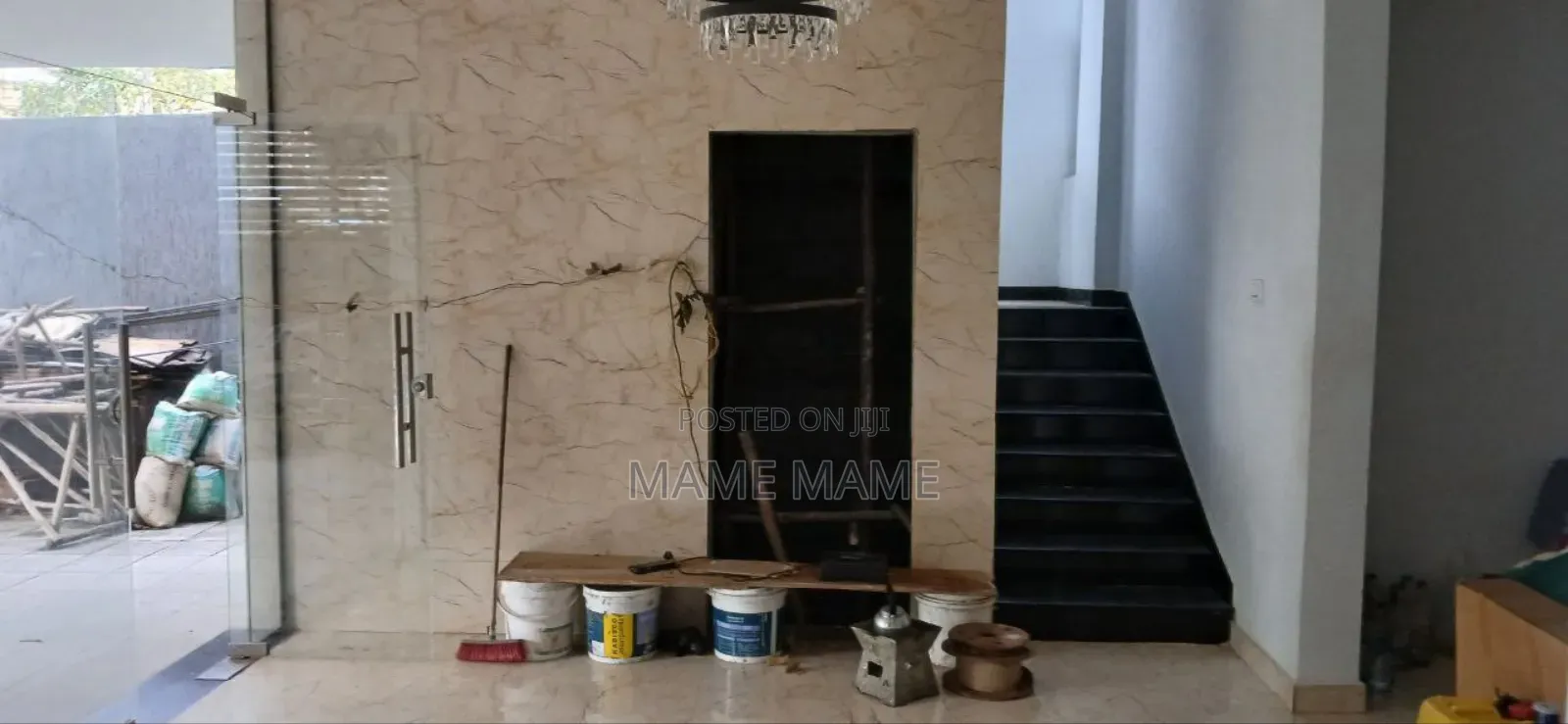 8bdrm House in Addis Abeba, Bole for sale