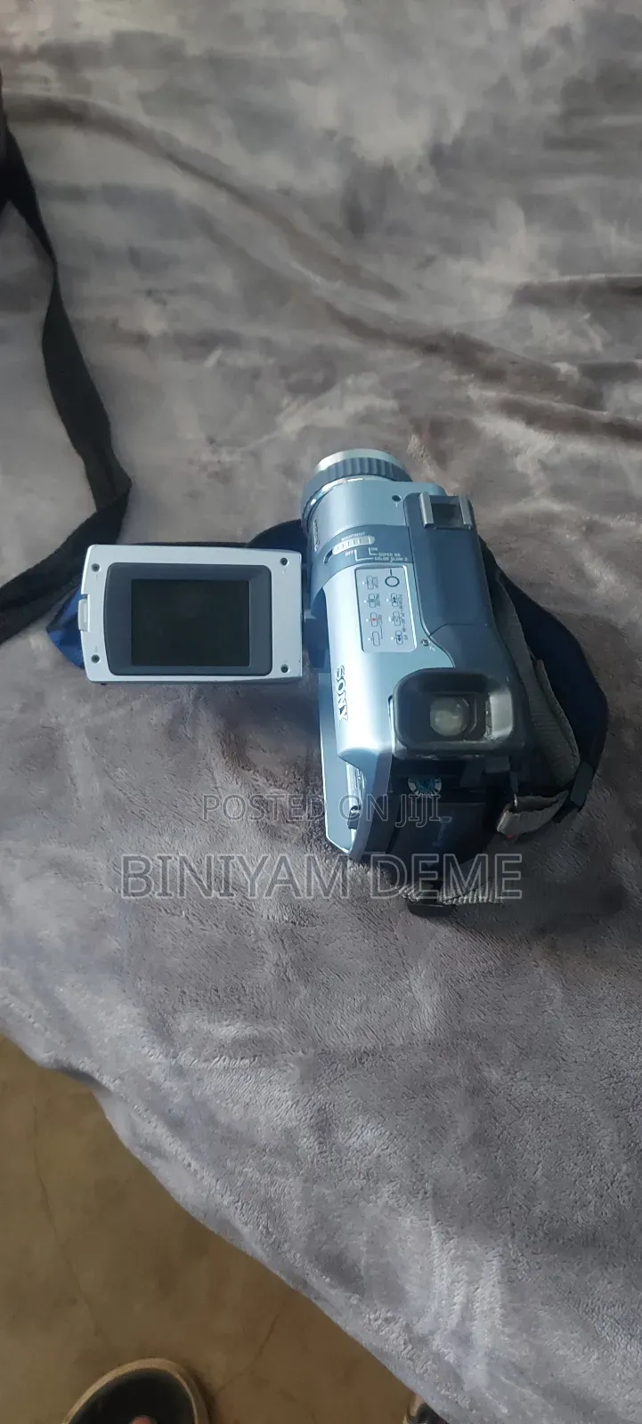 Soney Dcr_trv240 Camcorder