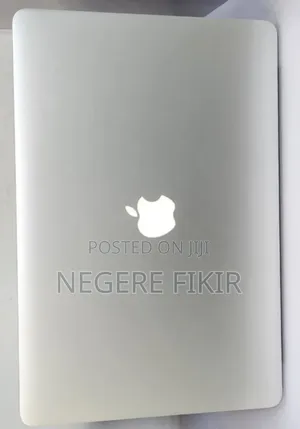 New Laptop Apple MacBook 2015 16GB Intel Core I7 SSD 512GB