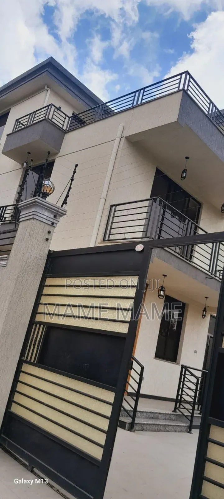 6bdrm House in Addis Abeba, Bole for sale