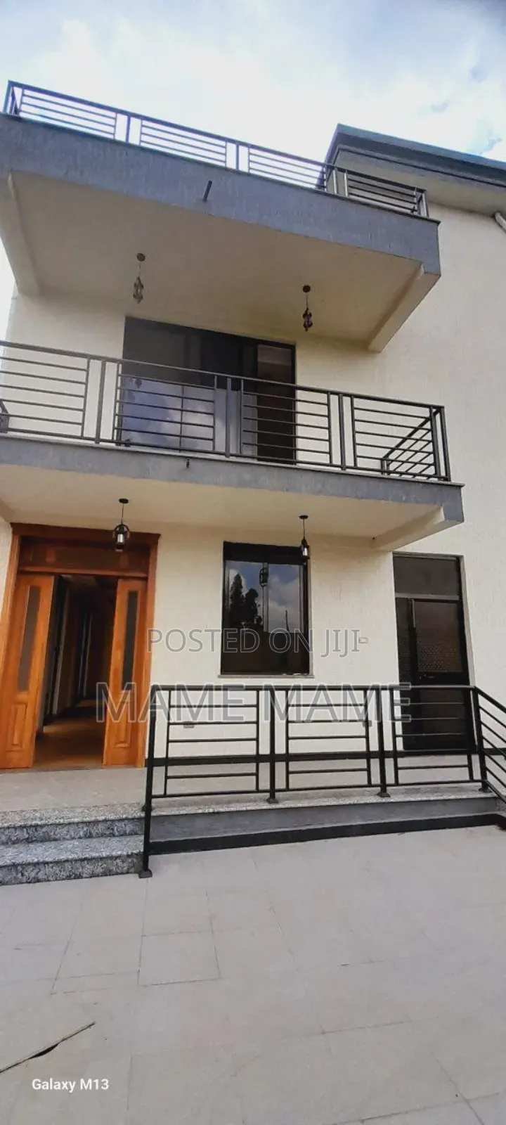 6bdrm House in Addis Abeba, Bole for sale