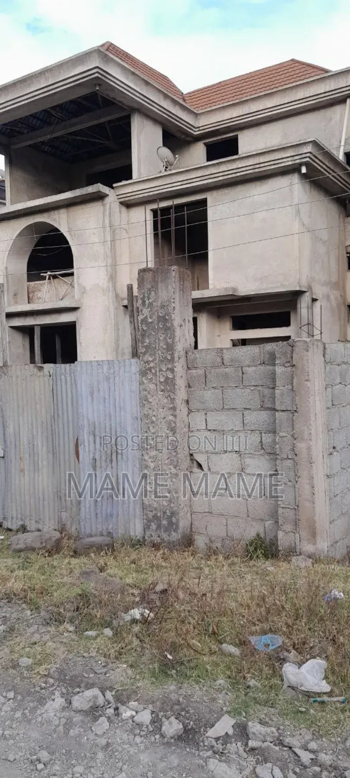 8bdrm House in Addis Abeba, Bole for sale