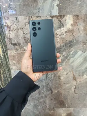 Photo - Samsung Galaxy S22 Ultra 256 GB Black