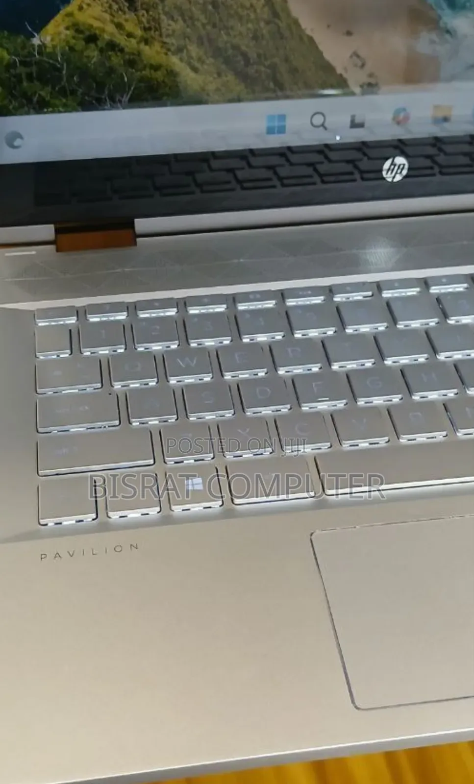 New Laptop HP Envy X360 8GB Intel Core I7 SSD 512GB