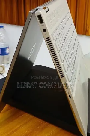 New Laptop HP Envy X360 8GB Intel Core I7 SSD 512GB