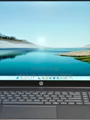 New Laptop HP Pavilion 15 8GB AMD Ryzen 5 SSD 512GB