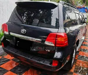 Toyota Land Cruiser 4.5 V8 GX-R 2015 Black
