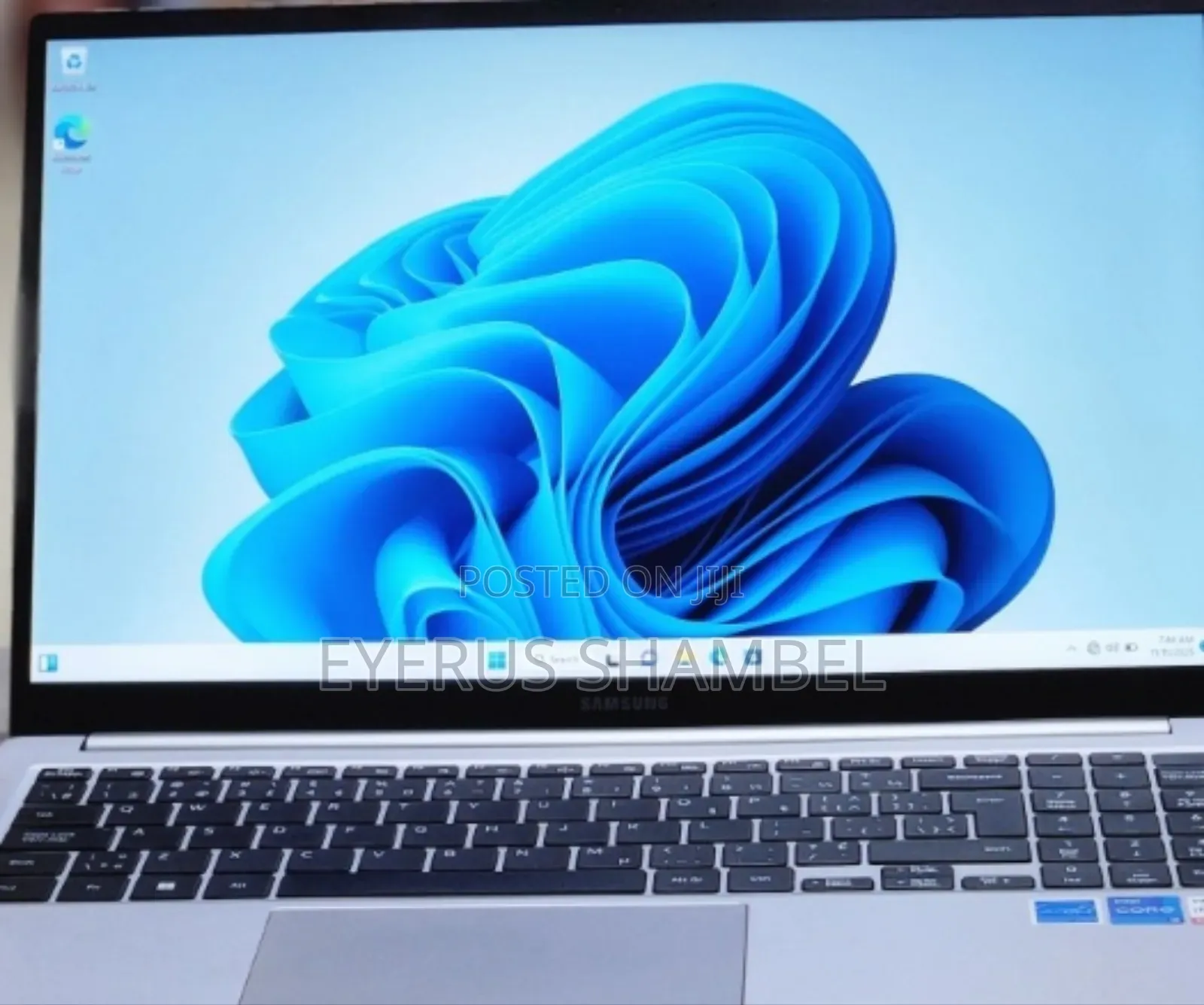 New Laptop Samsung 8GB Intel Core I5 SSD 256GB