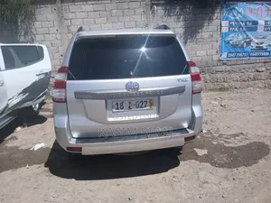 Toyota Land Cruiser Prado 2.7 VVT-i 2015 Silver