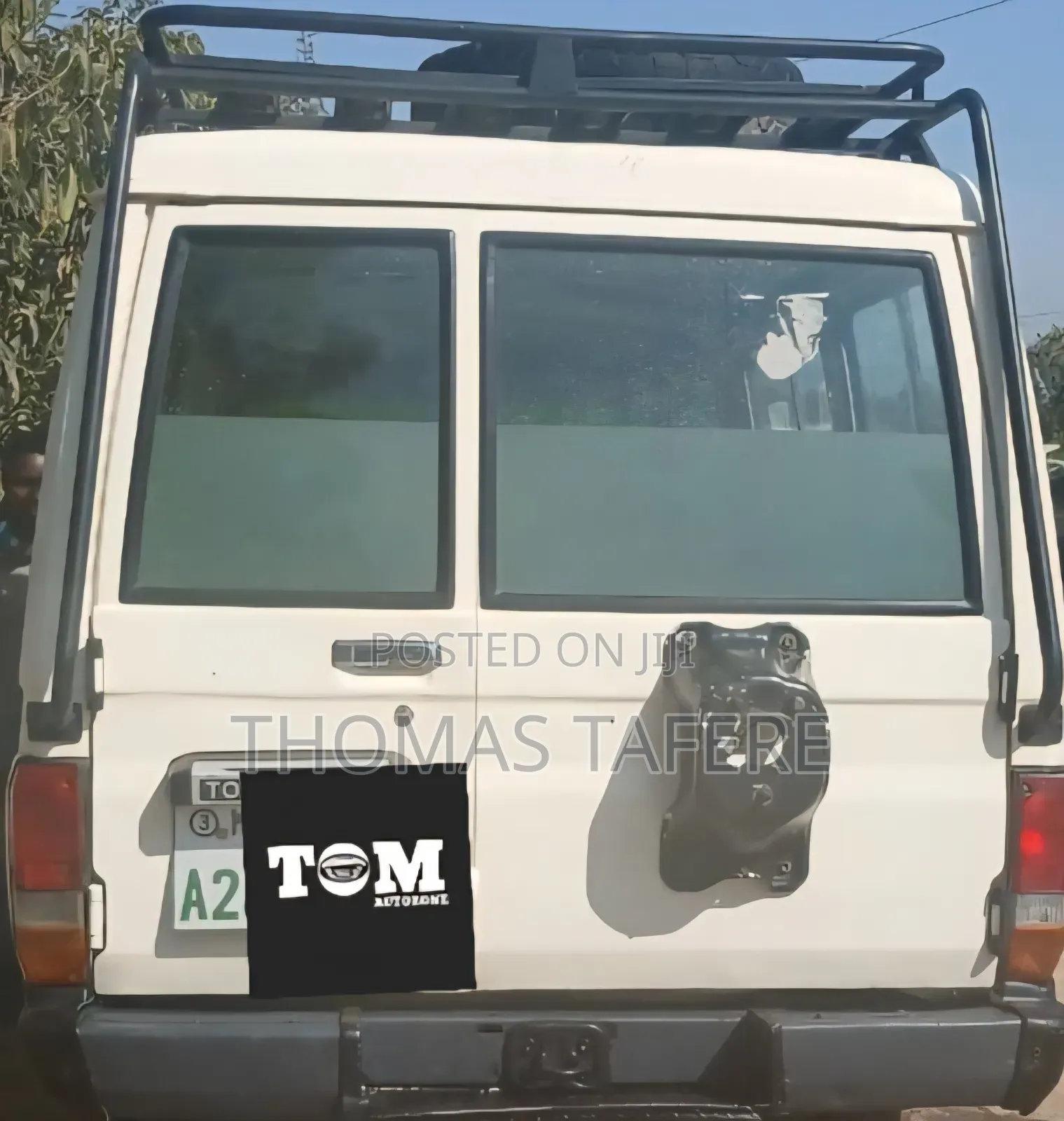 Toyota Land Cruiser 2004 White
