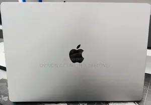 New Laptop Apple MacBook 16GB Apple M1 Max SSD 1T