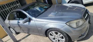 Mercedes-Benz C180 2009 Gray