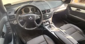Mercedes-Benz C180 2009 Gray