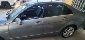Mercedes-Benz C180 2009 Gray