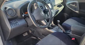 Toyota RAV4 2012 Silver