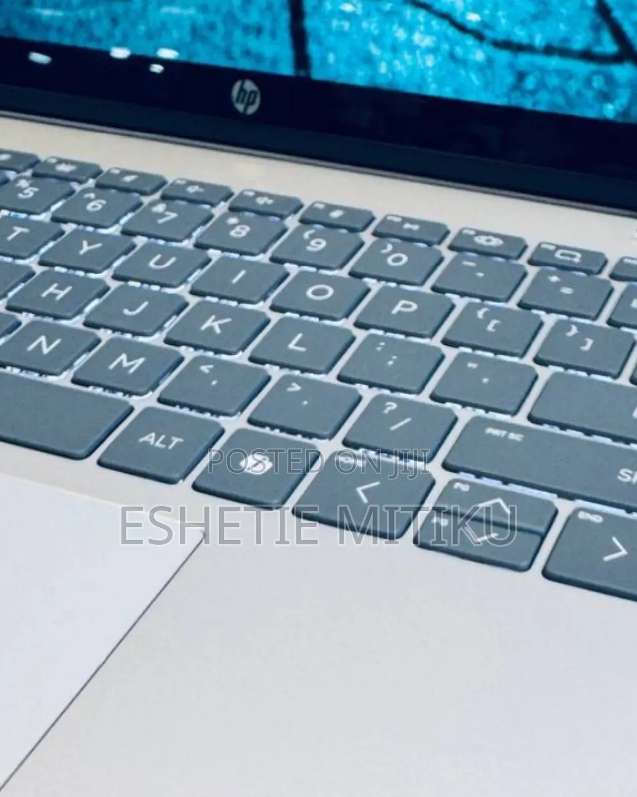 New Laptop HP OmniBook 5 Flip 16GB Intel Core I7 SSD 512GB