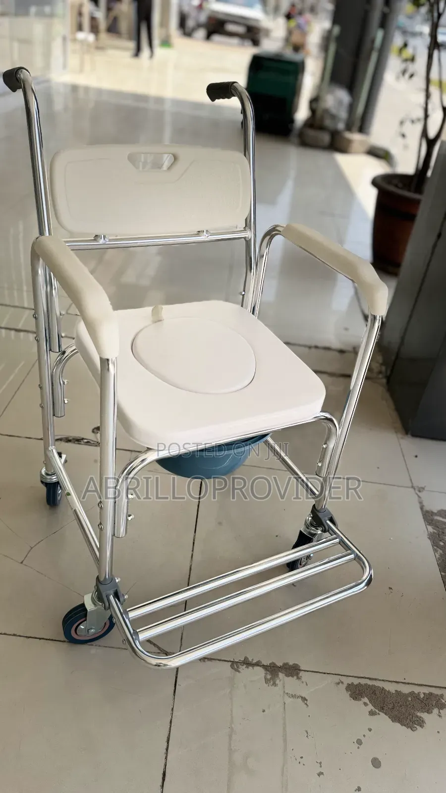 Toilet Wheelchair水手wheelchair廿手wheelchair山田wheelchair山田wheelchair田手whe