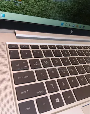 New Laptop HP 630 16GB Intel Core I7 SSD 512GB