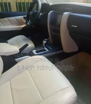 Toyota Fortuner 2.4 D AWD 2018 Burgundy