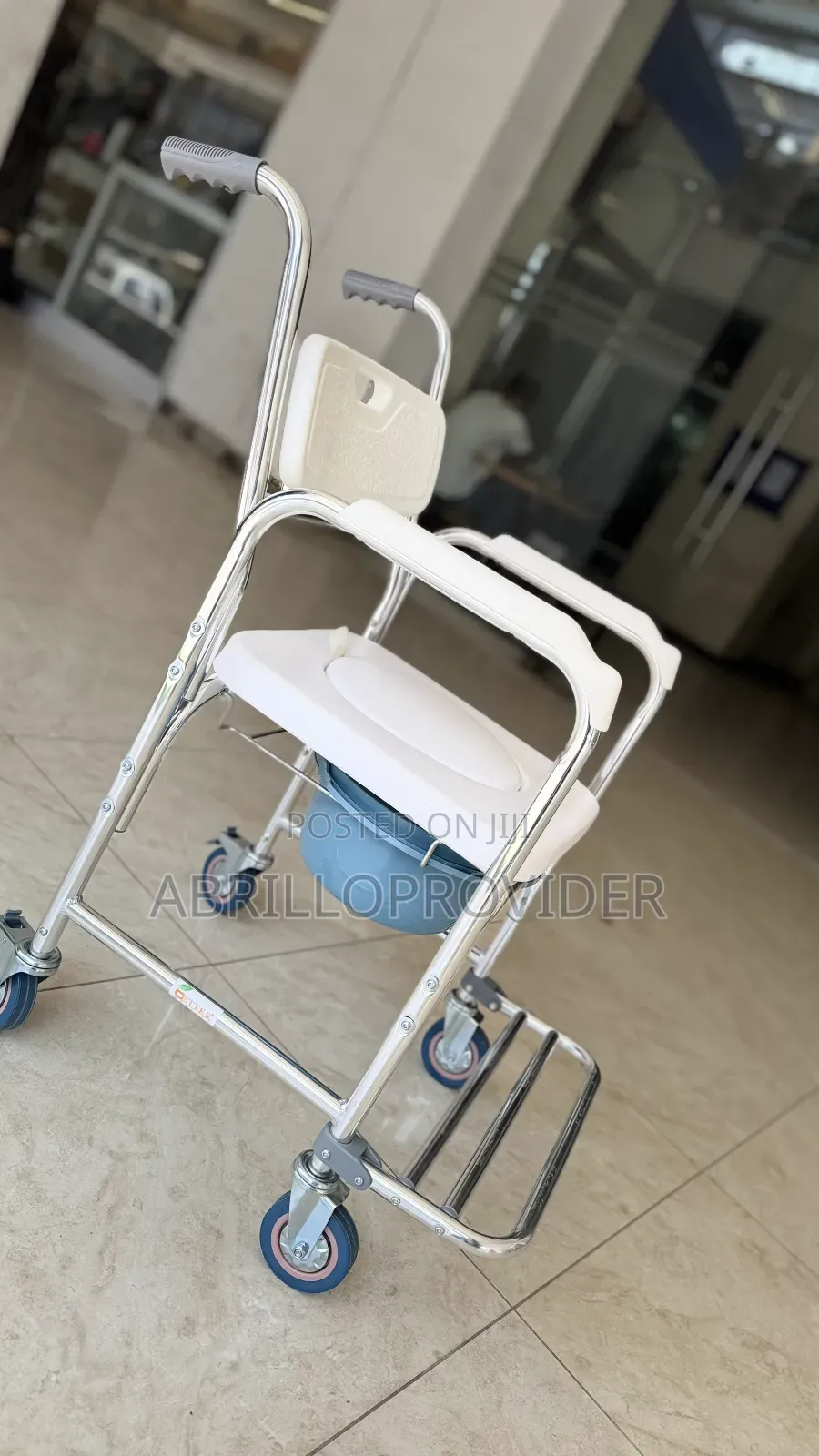 Toilet Wheelchair水手wheelchair口手wheelchair卜手wheelchair山手wheelchair山手whe