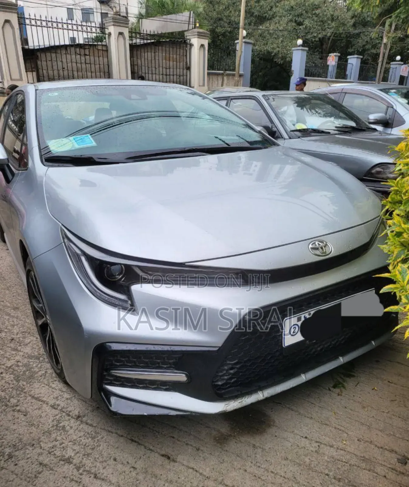 Toyota Corolla LE 2023 Silver