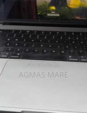 New Laptop Apple MacBook Pro M1 64GB Apple M1 SSD 1T