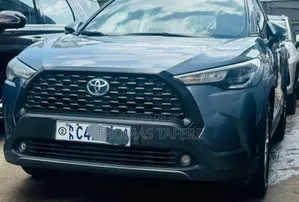Photo - Toyota Corolla Cross 2023 Blue