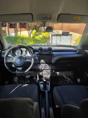 Photo - Suzuki Swift 2021 White