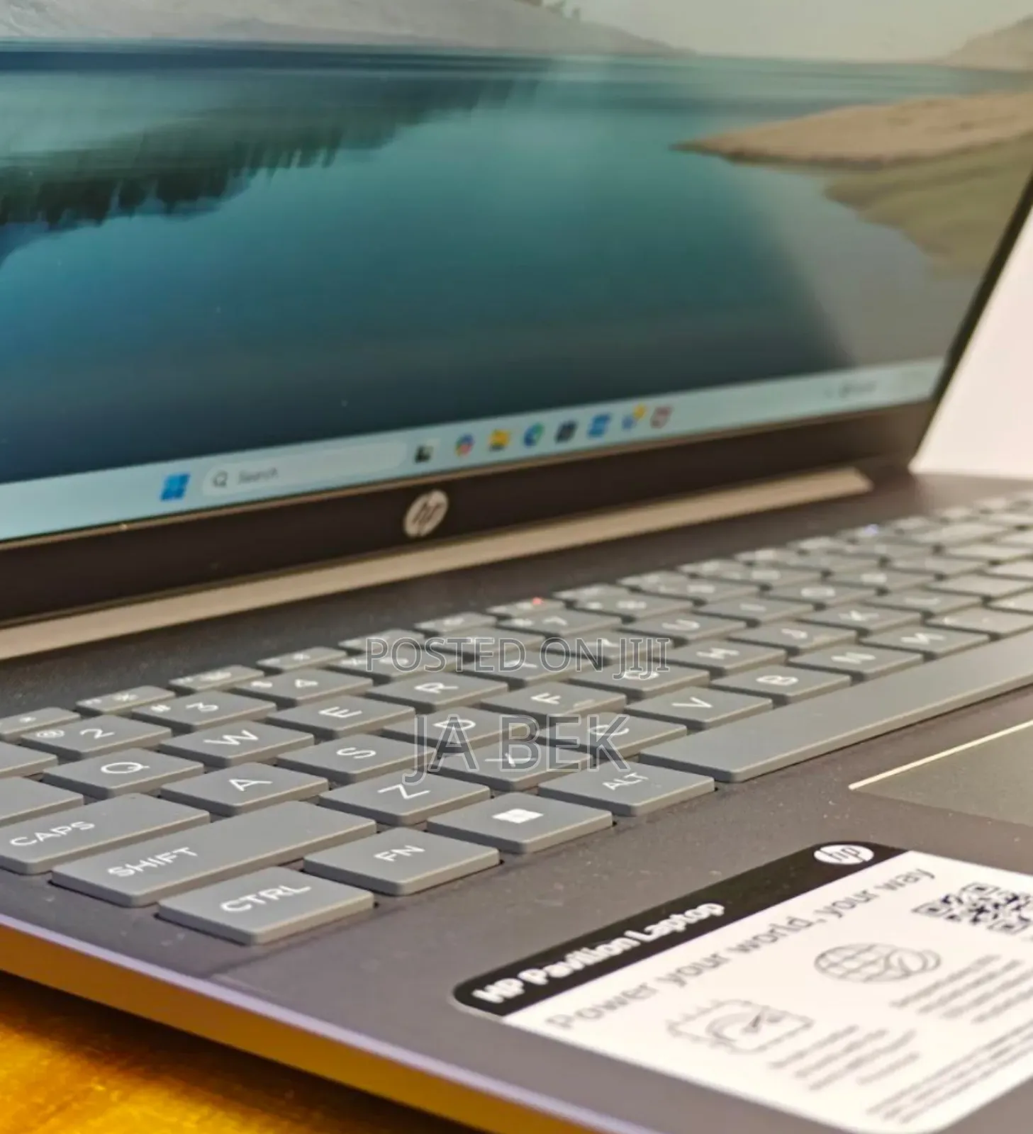 New Laptop HP Pavilion 15 8GB AMD Ryzen 5 SSD 512GB