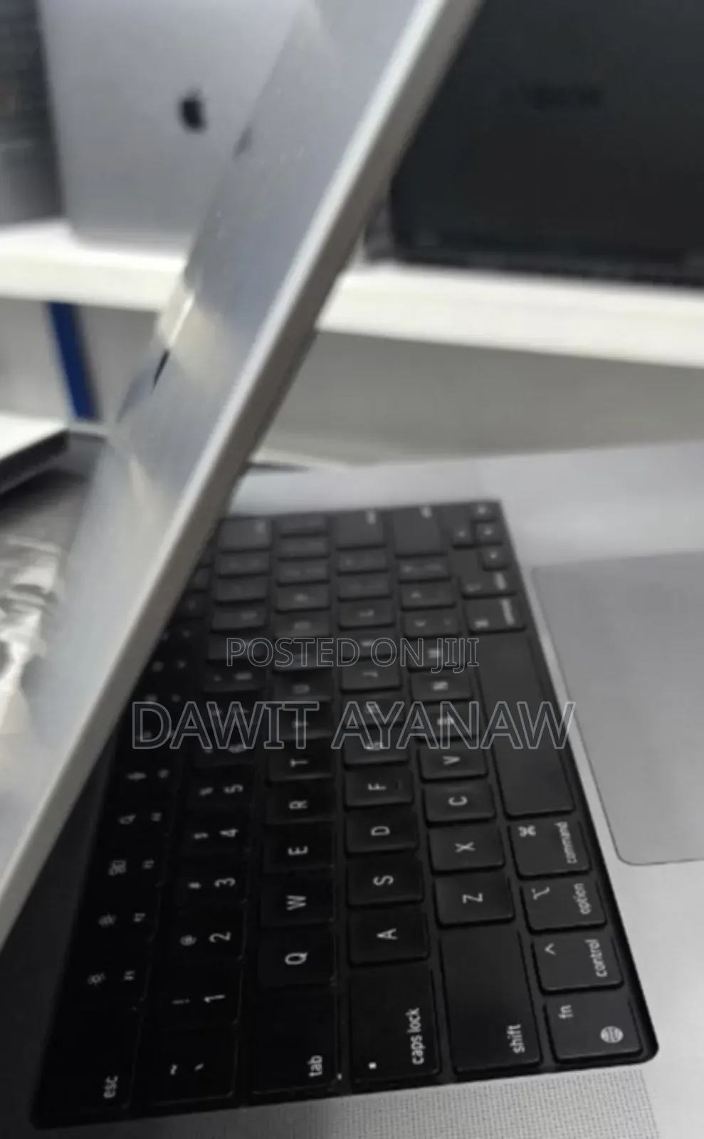 New Laptop Apple MacBook Pro 2020 M1 16GB Intel Core I7 SSHD+SSD 1T