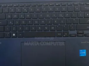 New Laptop Asus Zenbook 14 UX434 16GB Intel Core I7 SSD 512GB