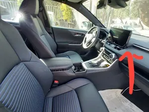 Toyota RAV4 Hybrid 2024 Green