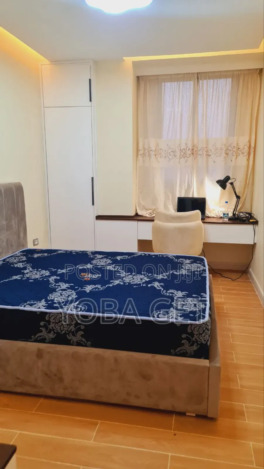 አስቸካይ የሚሸጥ የንግድ ህንፃ