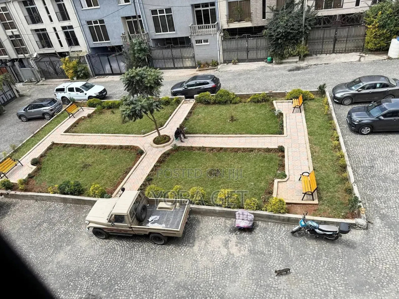 አስቸካይ የሚሸጥ ህንፃ