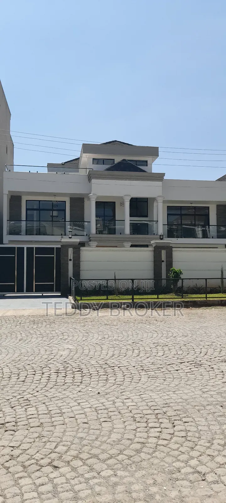 8bdrm House in Haile Garment, Nifas Silk-Lafto for sale