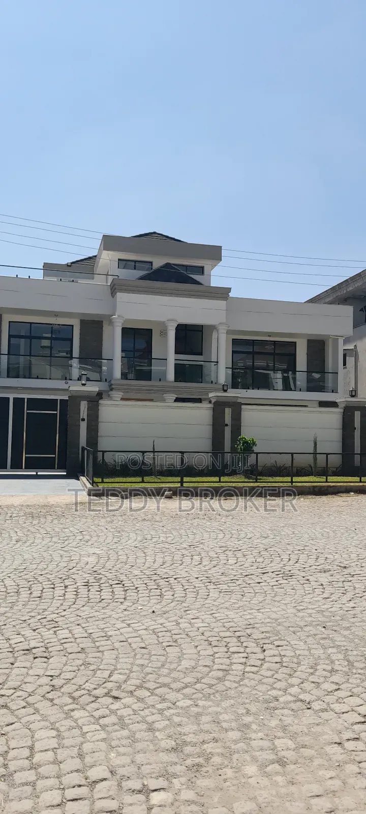 8bdrm House in Haile Garment, Nifas Silk-Lafto for sale
