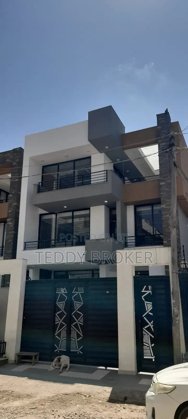 8bdrm House in Haile Garment, Nifas Silk-Lafto for sale