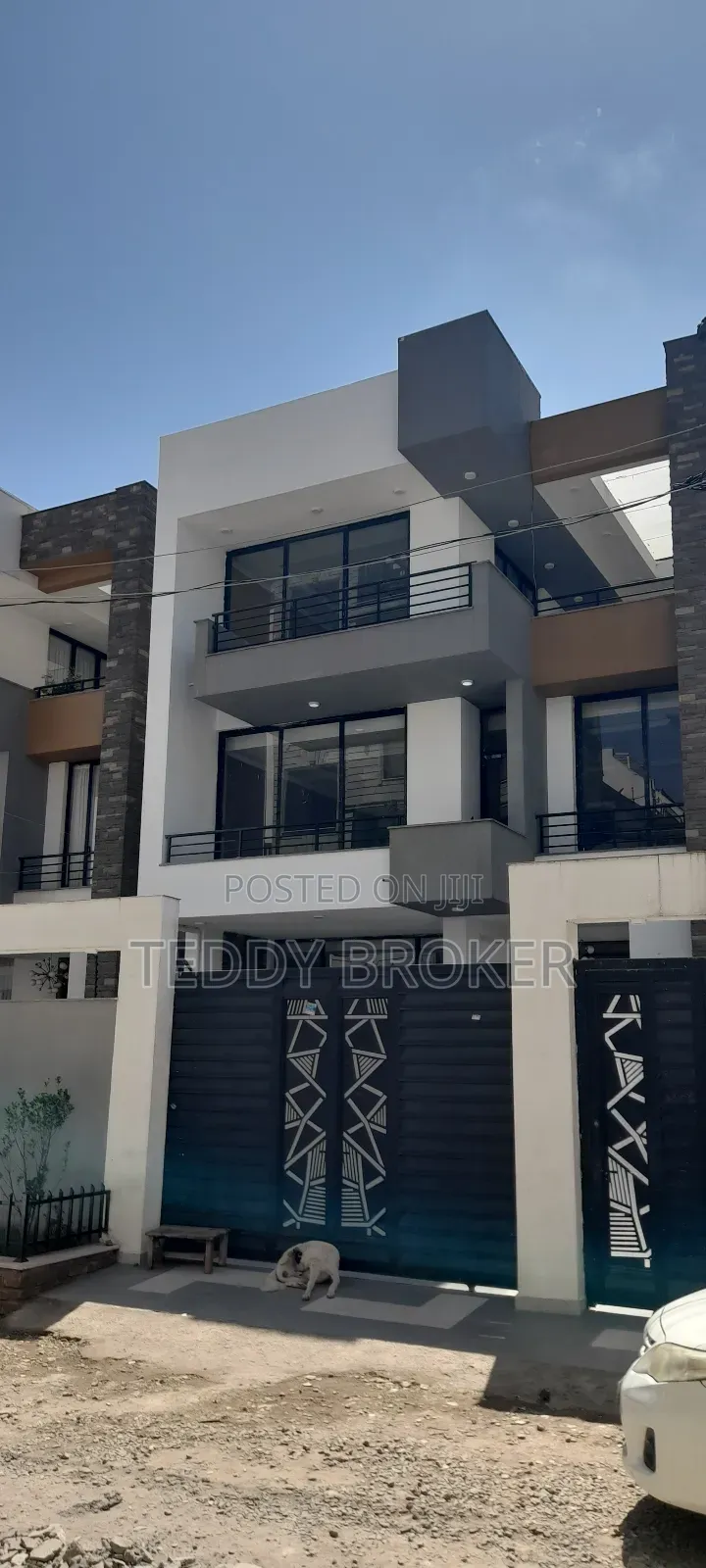 8bdrm House in Haile Garment, Nifas Silk-Lafto for sale